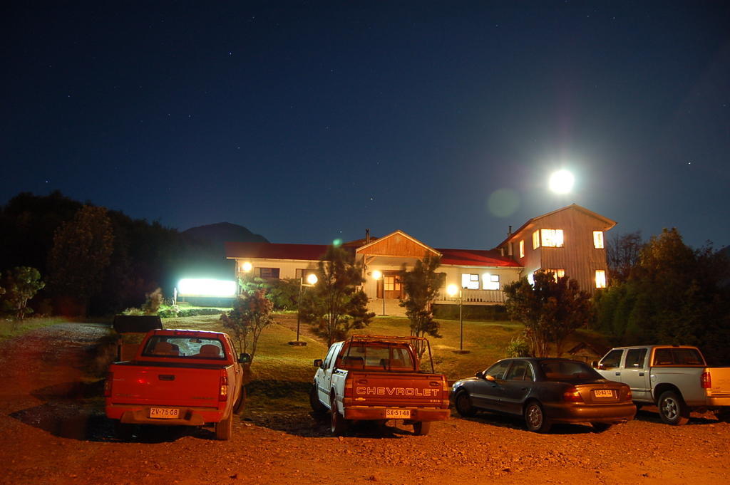 Hotel Mi Casa Chaitén Exterior foto